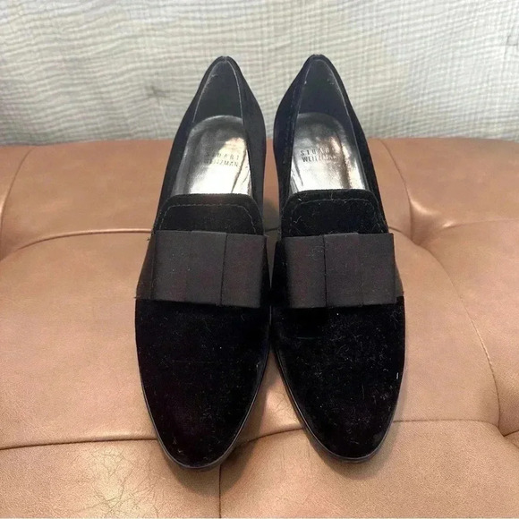 Stuart Weitzman Bow Loafers With Heel Black Velvet Size 8 EUC - Picture 3 of 12